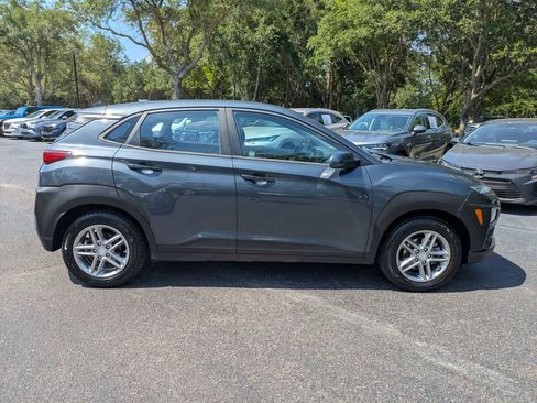 Used 2019 Hyundai Kona SE FWD image 3