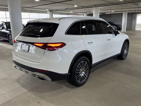 Used 2026 Mercedes-Benz GLC 300 image 8