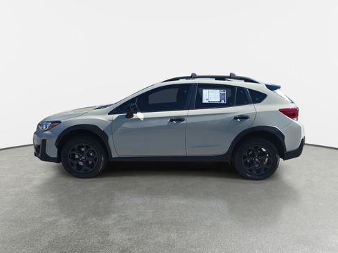 Used 2023 Subaru Crosstrek 2.0i Premium w/ Special Edition image 8