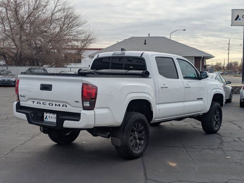 Used 2020 Toyota Tacoma 4x4 Double Cab image 3