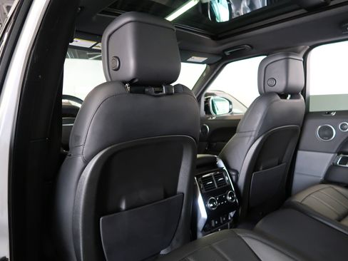 Used 2019 Land Rover Range Rover Sport HSE AWD/4WD image 40