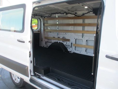 Used 2025 Ford Transit 250 Low Roof w/ Exterior Upgrade Package RWD image 28
