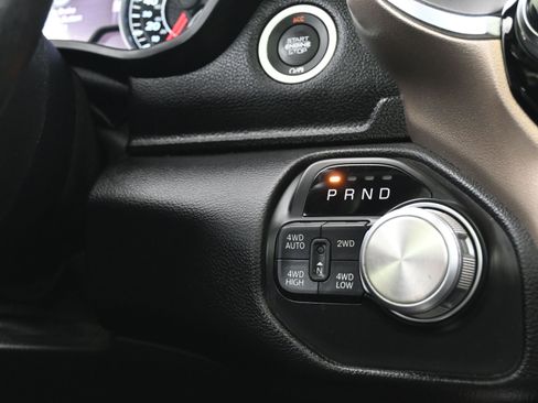 Used 2019 RAM 1500 Laramie w/ Sport Appearance Package image 36