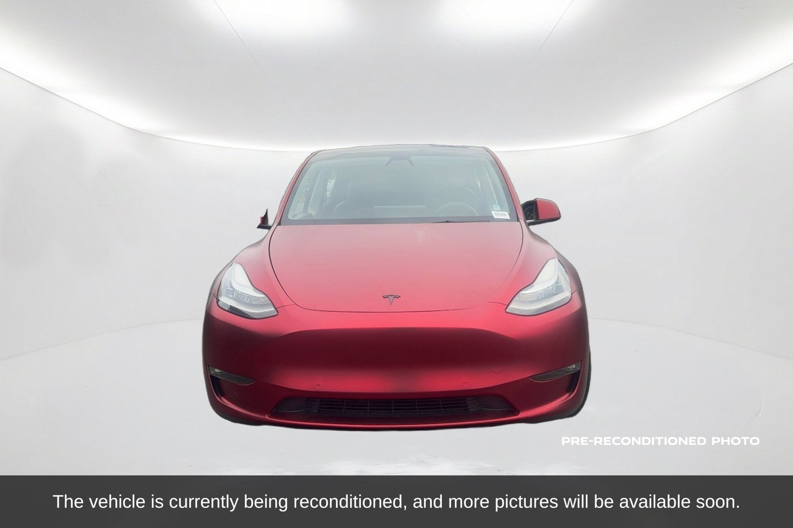 Used 2021 Tesla Model Y Long Range AWD/4WD image 2
