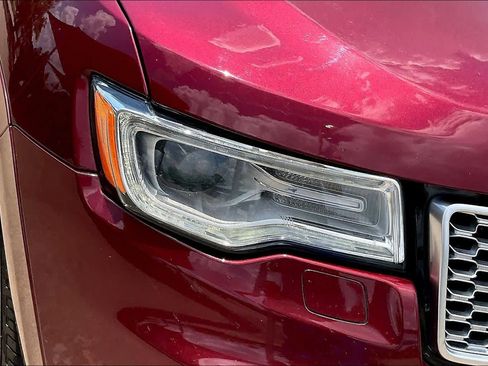 Used 2017 Jeep Grand Cherokee Summit w/ Platinum Series Group AWD/4WD image 26