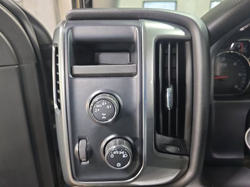 Used 2016 Chevrolet Silverado 1500 LT w/ Trailering Package image 23