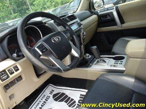Used 2013 Toyota 4Runner SR5 w/ Convenience Pkg AWD/4WD image 12