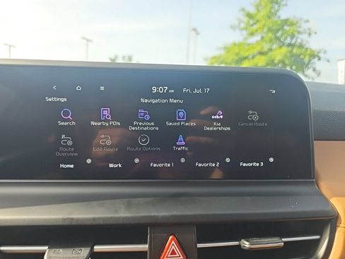 Used 2025 Kia Seltos EX w/ EX Sunroof Package AWD/4WD image 42