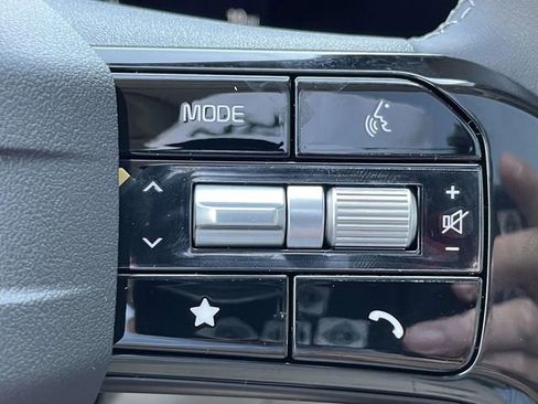 New 2026 Kia Sorento SX image 31