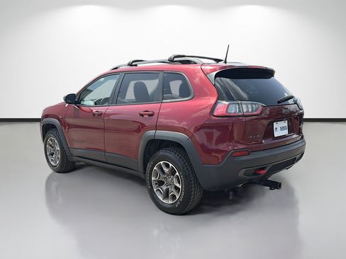 Used 2021 Jeep Cherokee Trailhawk w/ Sun, Sound & Nav Group AWD/4WD image 5