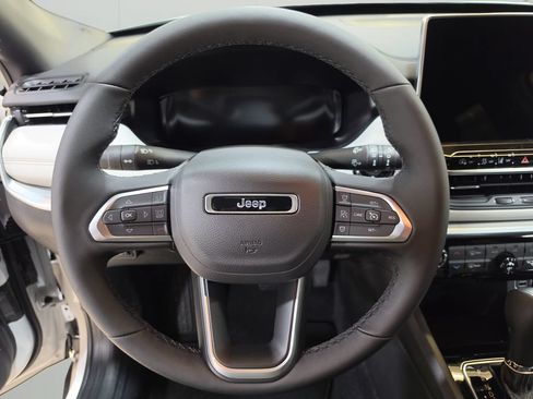 New 2026 Jeep Compass Limited AWD/4WD image 15