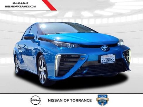 Used 2017 Toyota Mirai FWD image 1