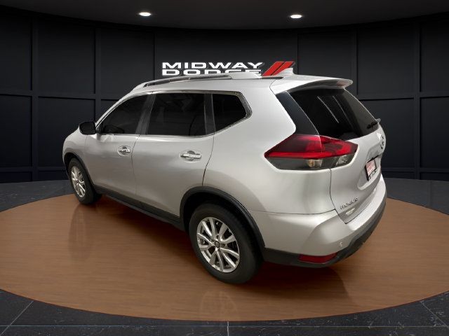 Used 2019 Nissan Rogue SV AWD/4WD image 3
