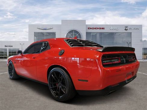 Used 2023 Dodge Challenger SRT Hellcat RWD image 4