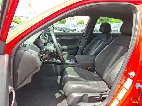 Used 2023 Honda Civic Sport image 13