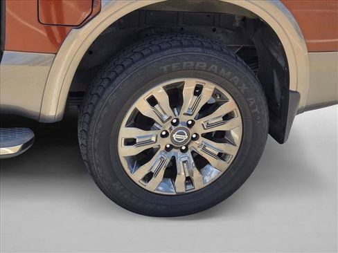 Used 2017 Nissan Titan Platinum Reserve AWD/4WD image 24