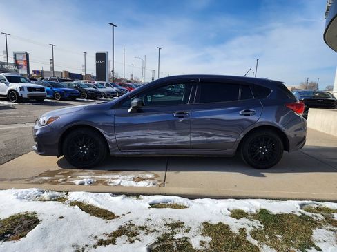 Used 2017 Subaru Impreza 2.0i image 8