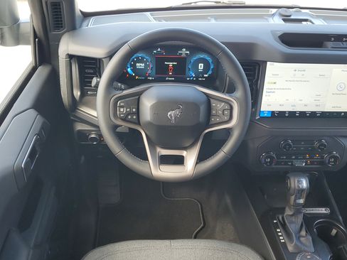 New 2025 Ford Bronco Big Bend image 15