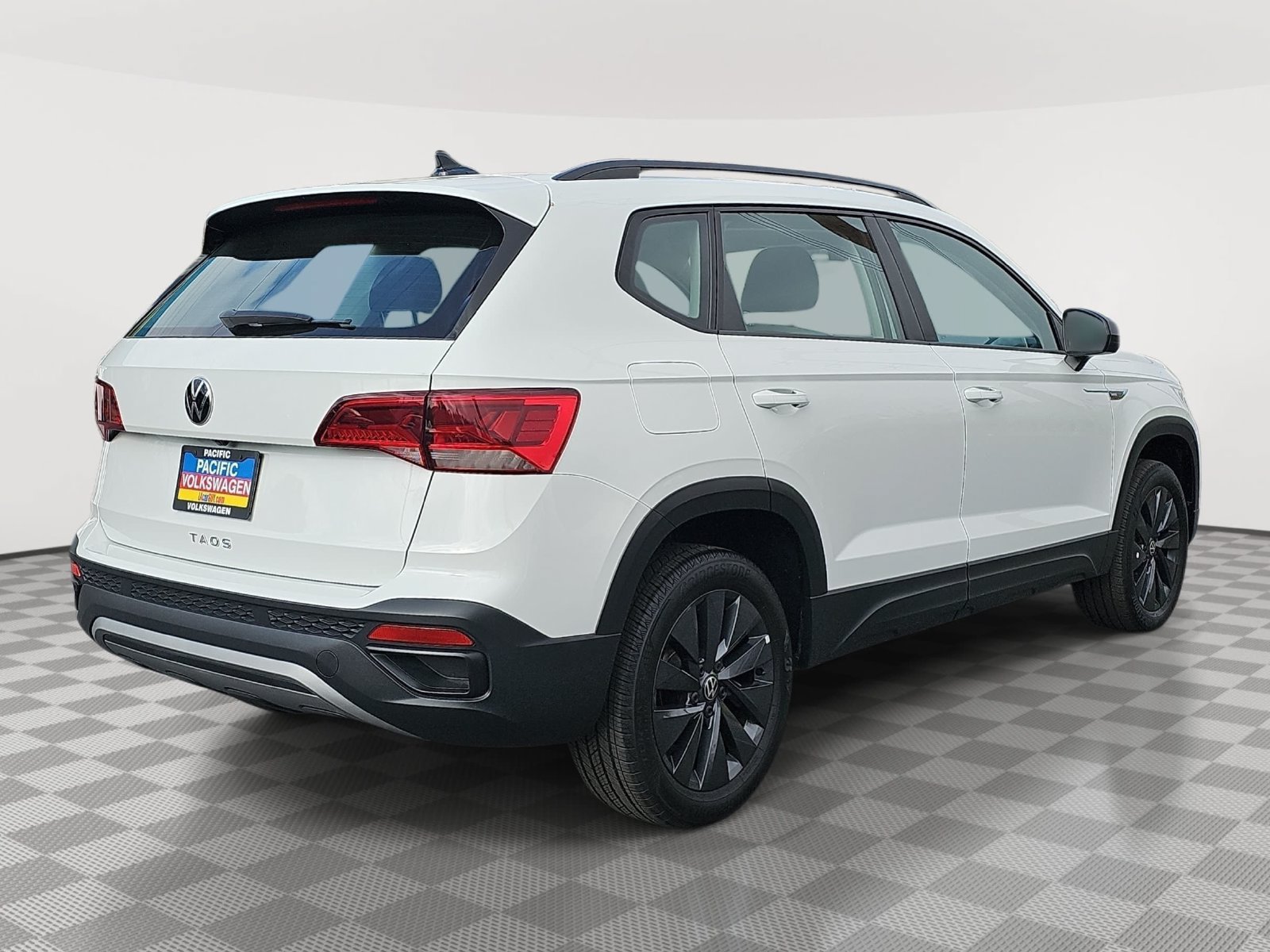 Used 2023 Volkswagen Taos S FWD image 5