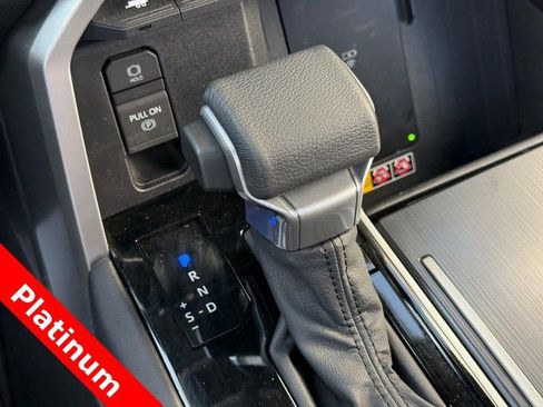 Used 2025 Toyota Sequoia Platinum AWD/4WD image 27
