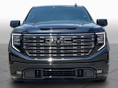 Used 2025 GMC Sierra 1500 Denali Ultimate AWD/4WD image 7