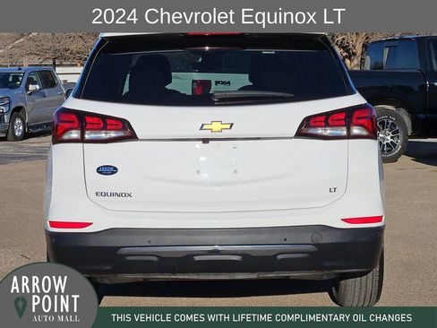 Used 2024 Chevrolet Equinox LT image 10