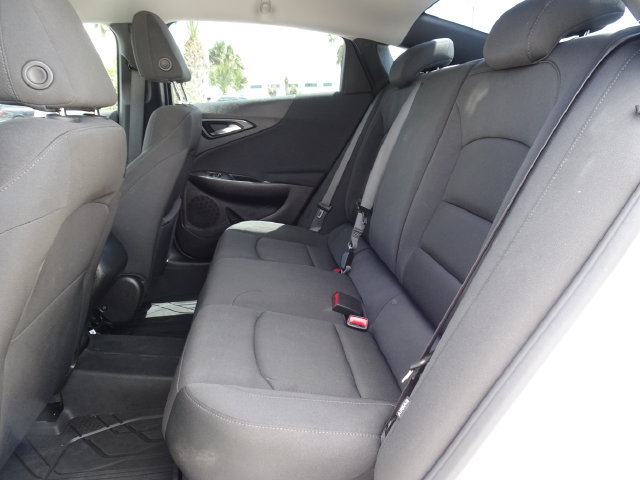 Used 2024 Chevrolet Malibu RS w/ LPO, Floor Liner Package FWD image 9