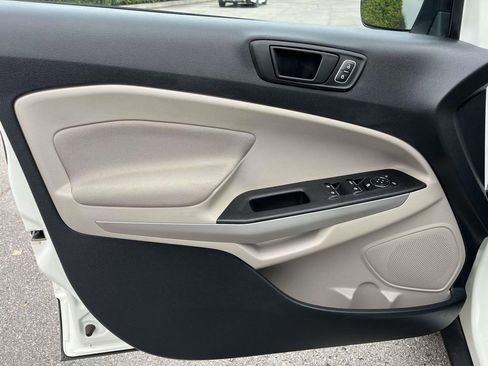 Used 2021 Ford EcoSport S image 13