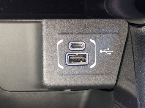 New 2025 Jeep Compass Latitude image 22