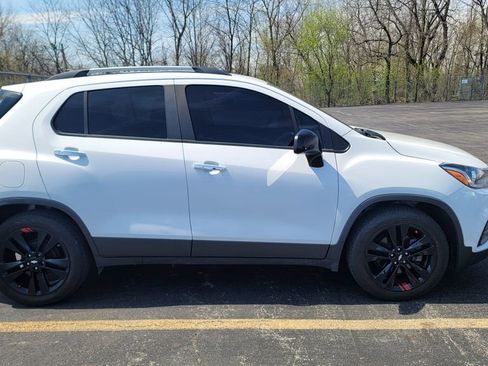Used 2018 Chevrolet Trax LT w/ Redline Edition image 7