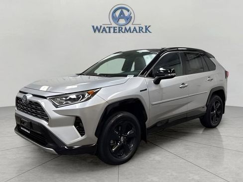 Used 2021 Toyota RAV4 XSE image 1