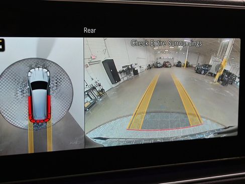 Used 2022 Mercedes-Benz GLS 450 4MATIC image 29