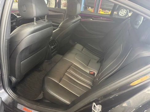 Used 2017 BMW 540i xDrive AWD/4WD image 29