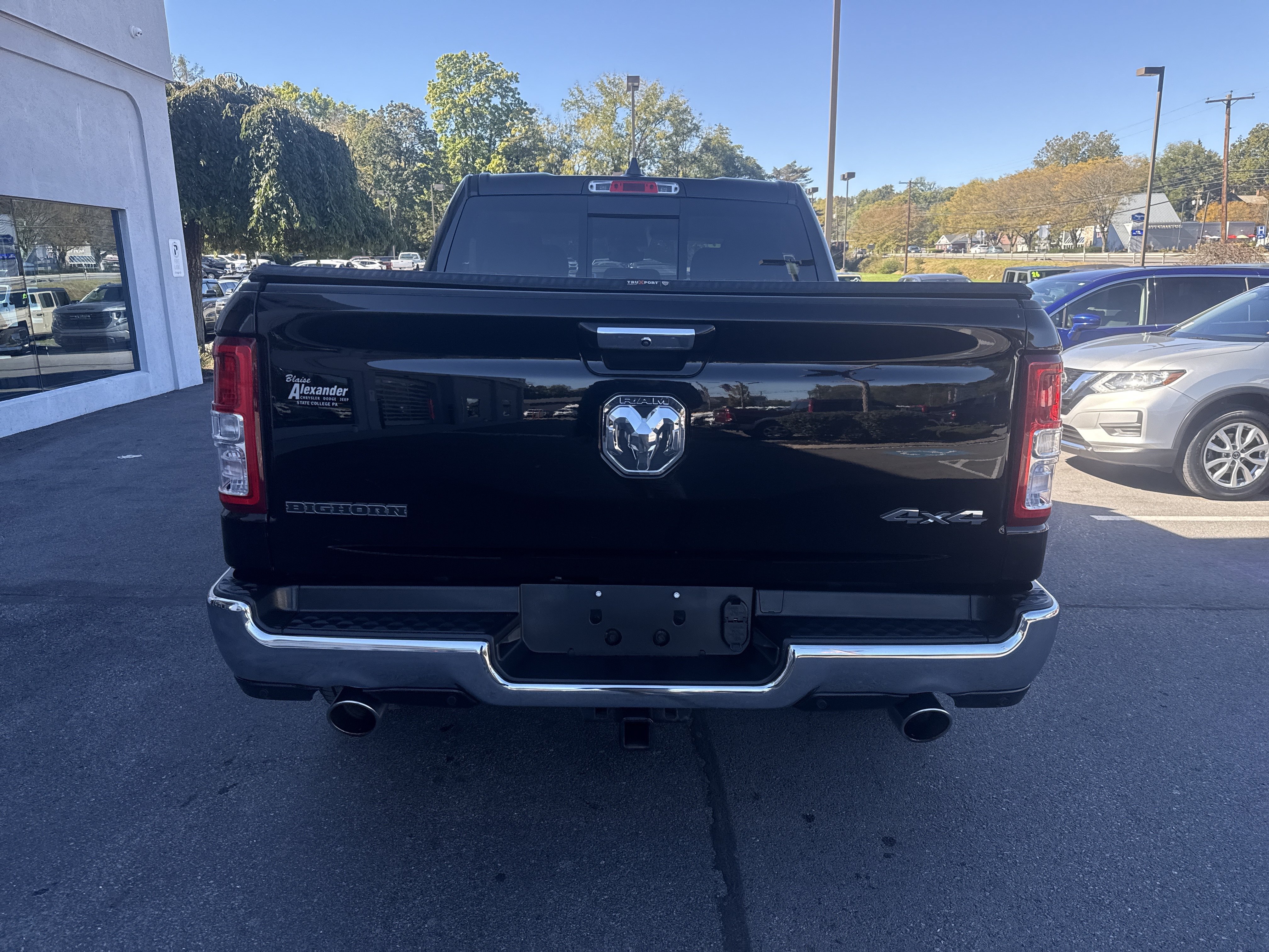 Used 2019 RAM 1500 Big Horn AWD/4WD image 4