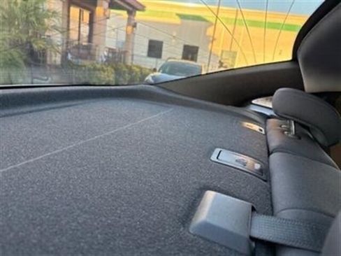 Used 2022 Chevrolet Malibu LT image 25