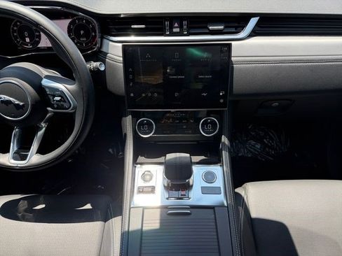 Used 2024 Jaguar F-PACE R-Dynamic S AWD/4WD image 15