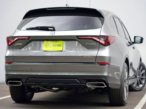 Used 2025 Acura MDX A-Spec AWD/4WD image 5