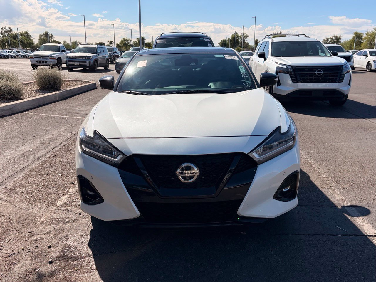 Certified 2021 Nissan Maxima SR w/ Sport Mat Group FWD image 3