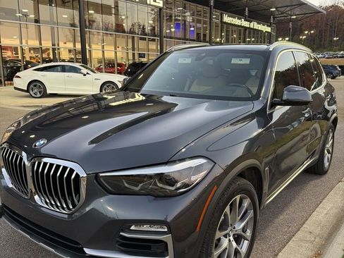 Used 2019 BMW X5 xDrive40i w/ Convenience Package image 2