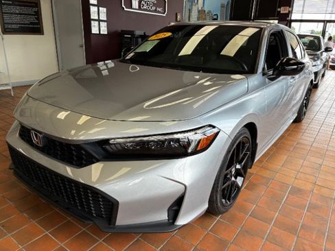 Used 2025 Honda Civic Sport image 8