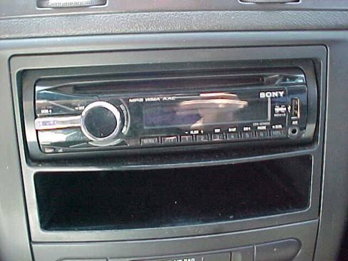 Used 2009 Chevrolet Cobalt LT FWD image 18