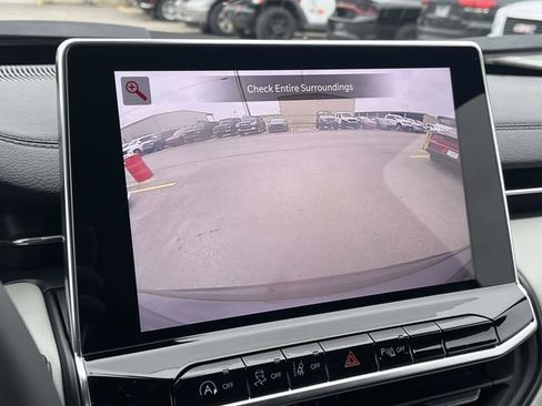 New 2026 Jeep Compass Limited image 24