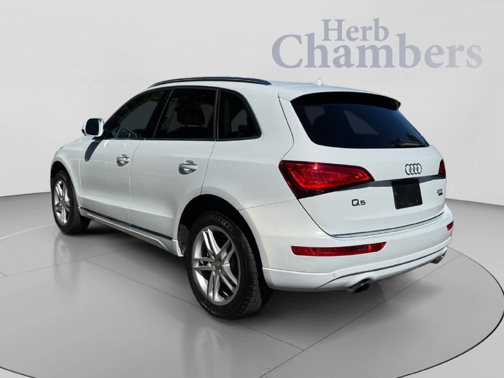Used 2017 Audi Q5 2.0T Premium Plus w/ Technology Package AWD/4WD image 3