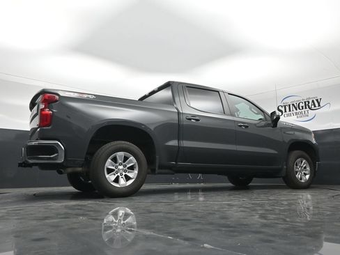 Used 2025 Chevrolet Silverado 1500 LT AWD/4WD image 33
