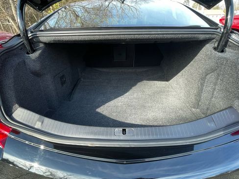 Used 2018 Cadillac XTS Luxury image 24