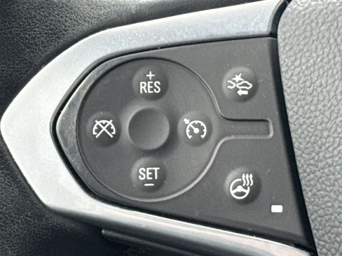 Used 2023 Chevrolet Traverse LT AWD/4WD image 19