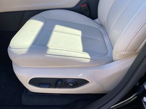 New 2027 Jeep Grand Cherokee L Limited AWD/4WD image 11