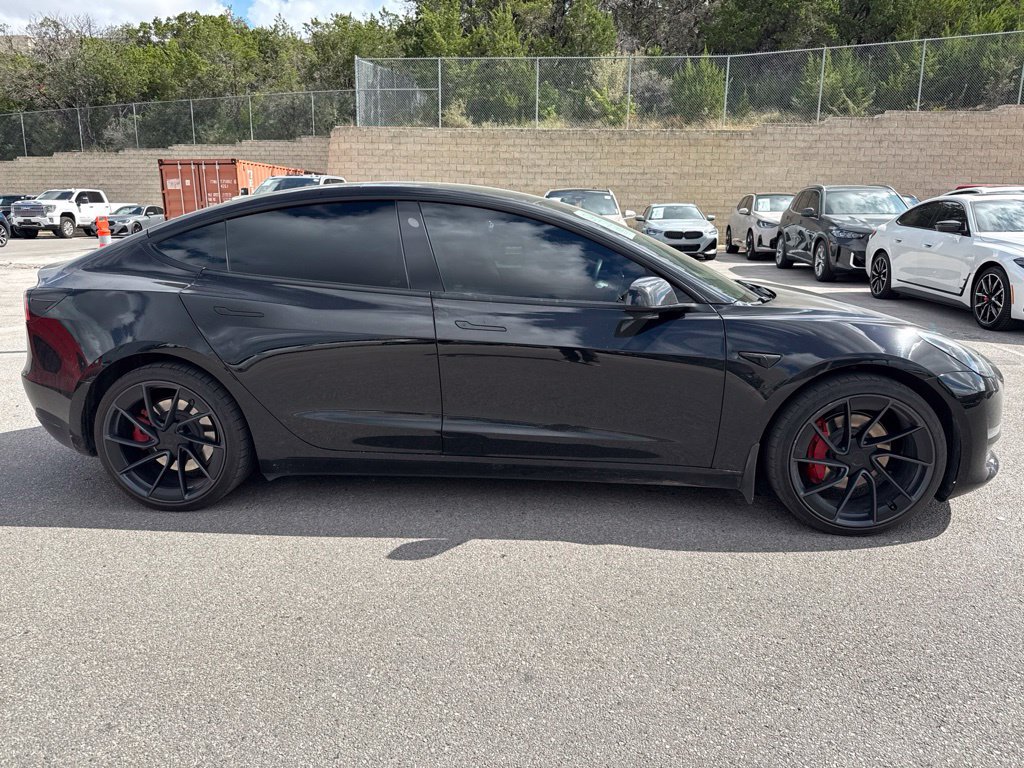 Used 2023 Tesla Model 3 Standard Range RWD image 5