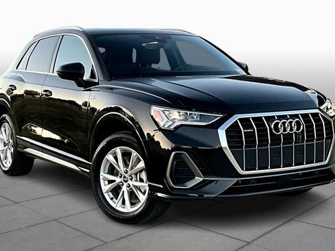 Used 2025 Audi Q3 2.0T Premium Plus w/ Premium Plus Package image 3