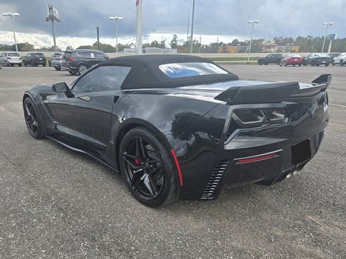 Used 2016 Chevrolet Corvette Z06 w/ 3LZ Preferred Equipment Group image 5